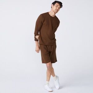 Monrow Men's Chocolate Crewneck Soft Sweater